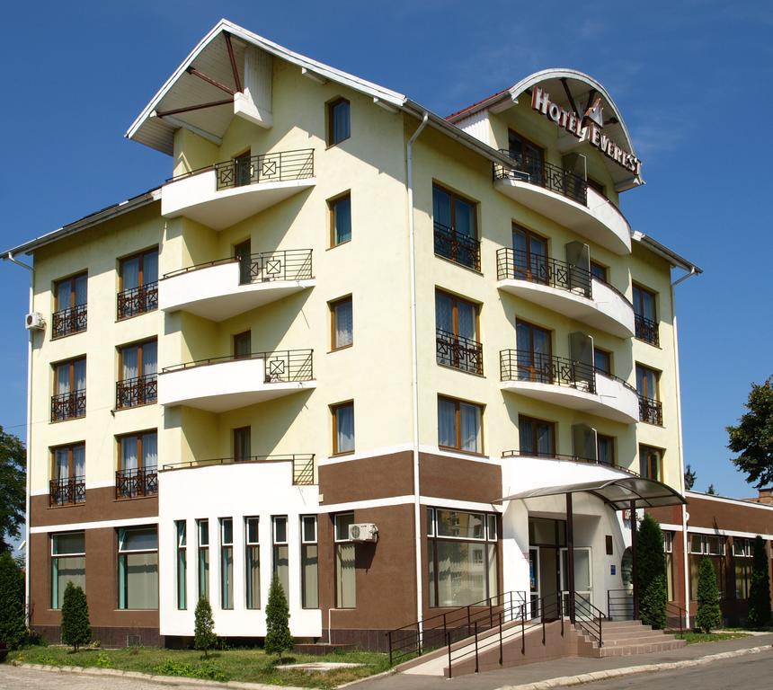 Hotel Everest Marosvásárhely Kültér fotó