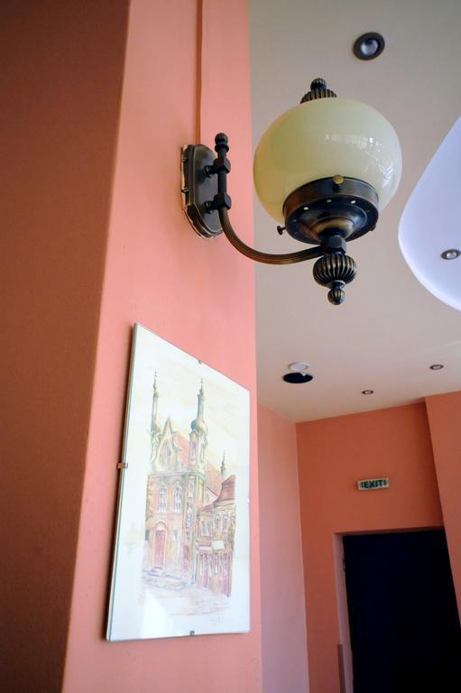 Hotel Everest Marosvásárhely Kültér fotó