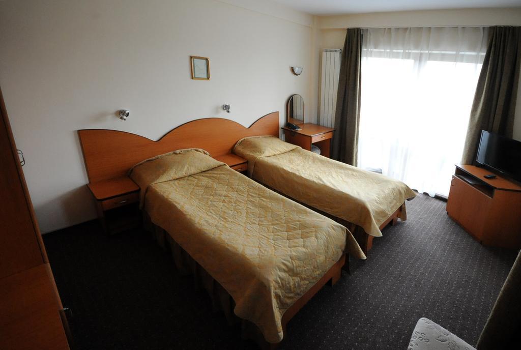 Hotel Everest Marosvásárhely Kültér fotó