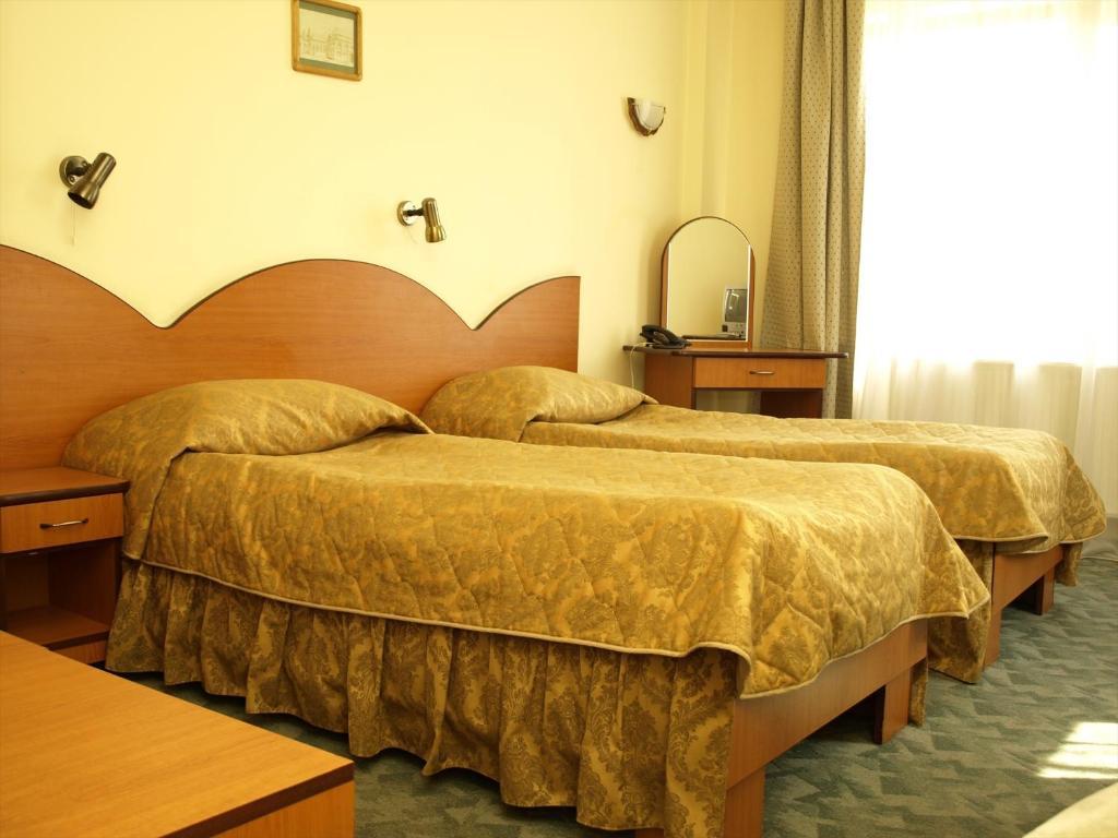 Hotel Everest Marosvásárhely Szoba fotó
